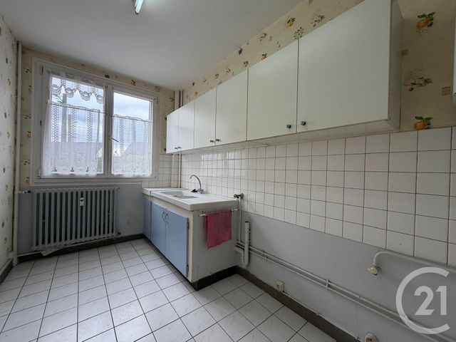 Appartement F3 à vendre - 3 pièces - 53.42 m2 - VILLERS COTTERETS - 02 - PICARDIE - Century 21 Alvaro Immo