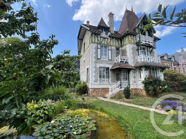 maison à vendre - 8 pièces - 226.0 m2 - VILLERS COTTERETS - 02 - PICARDIE - Century 21 Alvaro Immo