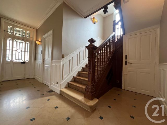 maison à vendre - 8 pièces - 226.0 m2 - VILLERS COTTERETS - 02 - PICARDIE - Century 21 Alvaro Immo