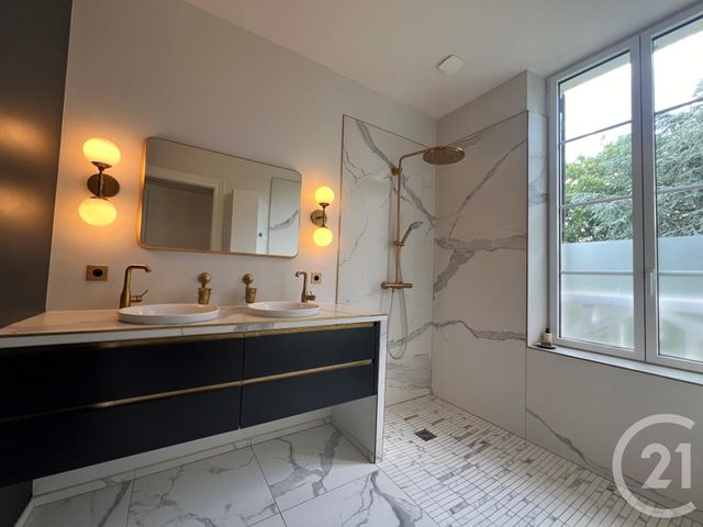 maison à vendre - 8 pièces - 226.0 m2 - VILLERS COTTERETS - 02 - PICARDIE - Century 21 Alvaro Immo