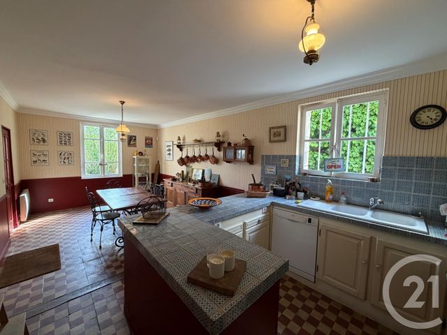 maison à vendre - 8 pièces - 252.51 m2 - VILLERS COTTERETS - 02 - PICARDIE - Century 21 Alvaro Immo